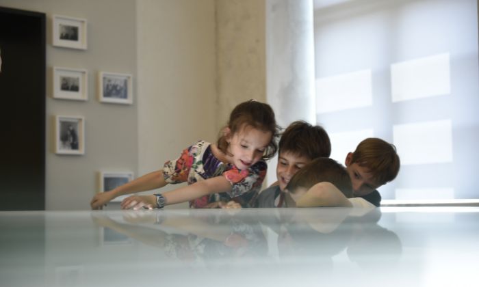 Kinder entdecken Interessantes im Ludwigsburg Museum